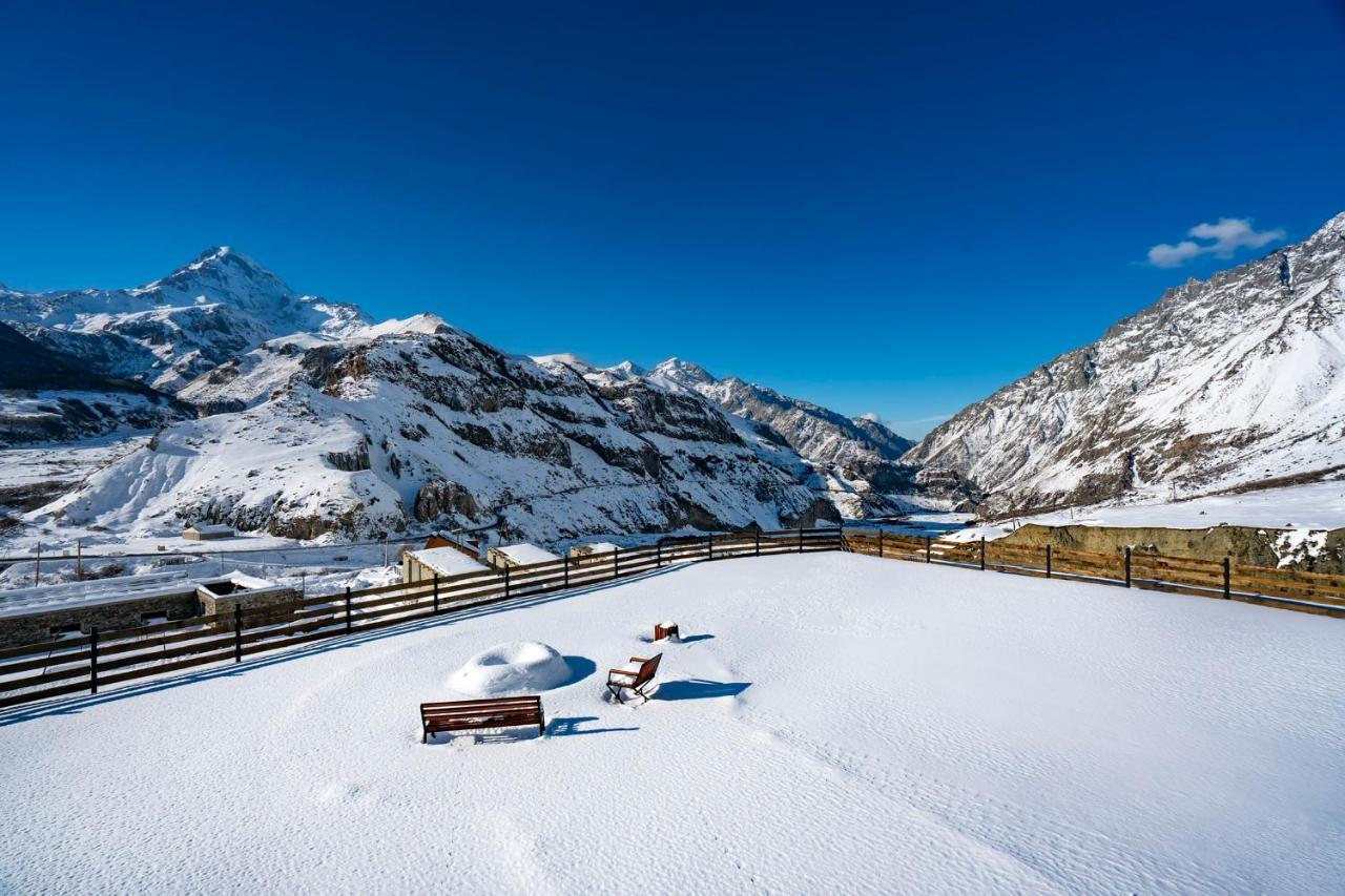Villa Voyager Kazbegi Exterior foto